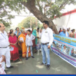रोहतास: अंतर्राष्ट्रीय समपार फाटक जागरूकता दिवस पर सासाराम स्टेशन पर चला अभियान